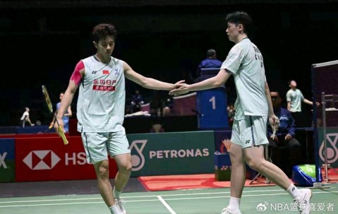 全英赛国羽悲喜夜：女线扛旗，男队团灭，决赛死磕韩国！|安洗莹|王祉怡|女双|半决赛|全英羽毛球公开赛_新浪体育_新浪新闻