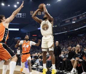 mk体育官网-坏消息，摩西·穆迪伤情加重，勇士对阵快船的惨败雪上加霜