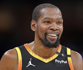 mk体育-美媒：杜兰特秘密支付9岁女童脑瘤手术费，数月后才被医院公开善举