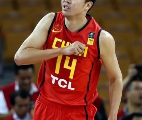 mk体育下载-朱芳雨:王治郅是我认识唯一没有微信的人 请我们吃饭都是刷信用卡