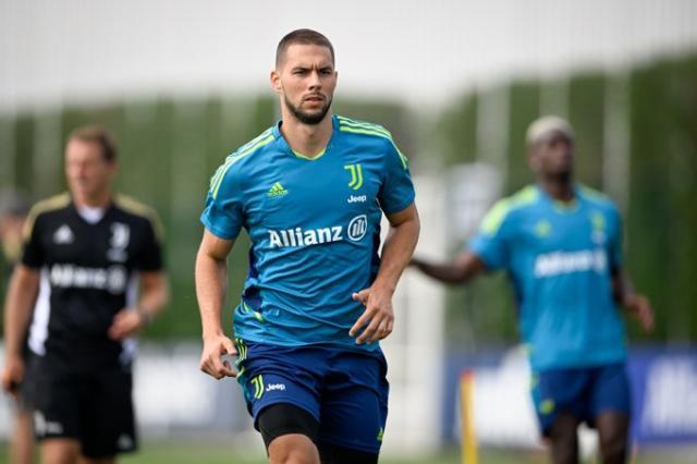 1662039550807066266.jpg Fbko_-PWIAArYXN.jpg